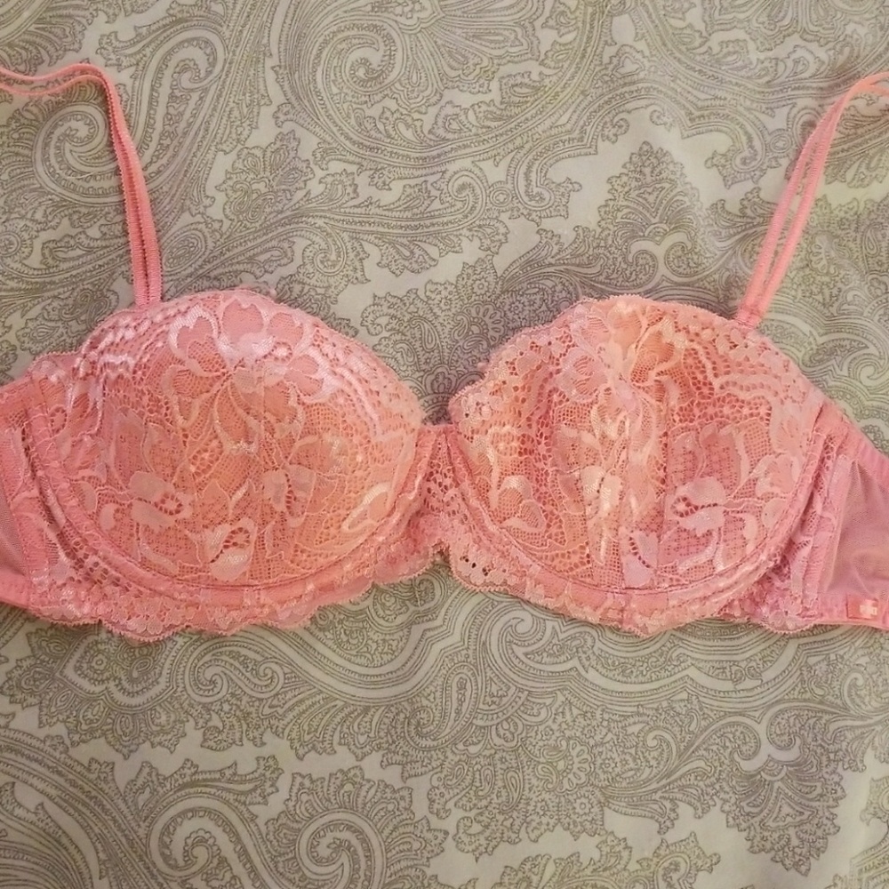 Lacy Pink Victoria Secret Concertable Bra